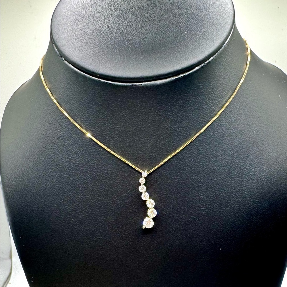14k Yellow Gold 1.00 ctw Natural Diamond Necklace